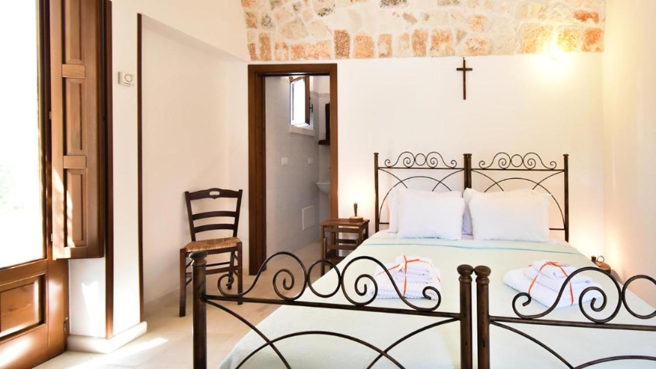 Borgo Miceli Da Giovanni 로코로톤도 외부 사진